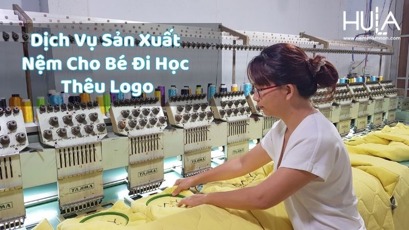 DỊCH VỤ SẢN XUẤT NỆM CHO BÉ ĐI HỌC THÊU LOGO - NÂNG TẦM THƯƠNG HIỆU GIÁO DỤC CỦA BẠN DỊCH VỤ SẢN XUẤT NỆM CHO BÉ ĐI HỌC THÊU LOGO - NÂNG TẦM THƯƠNG HIỆU GIÁO DỤC CỦA BẠN